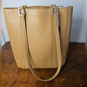 Coach Vintage Calfskin Leather Shoulder Bag-6706